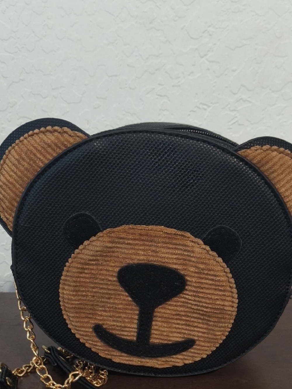 EUC Black & Brown Bear Face Novelty Crossbody Bag - Picture 9 of 9